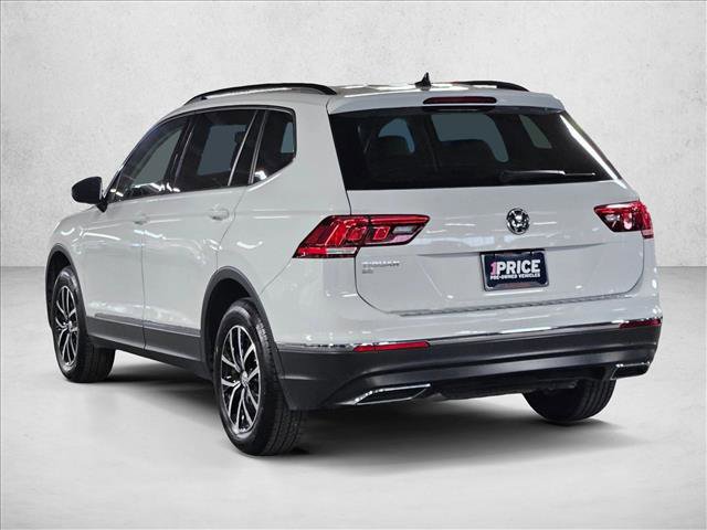 Used 2021 Volkswagen Tiguan SE w/ Panoramic Sunroof Package FWD image 8