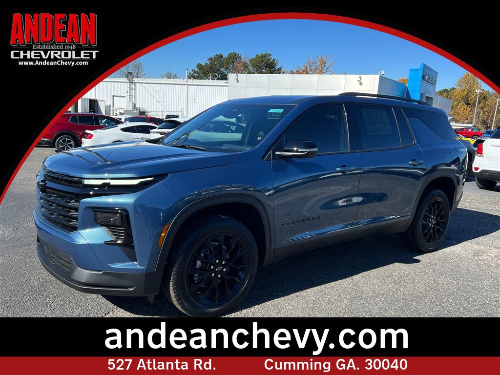 New 2026 Chevrolet Traverse LT w/ Midnight/Sport Edition