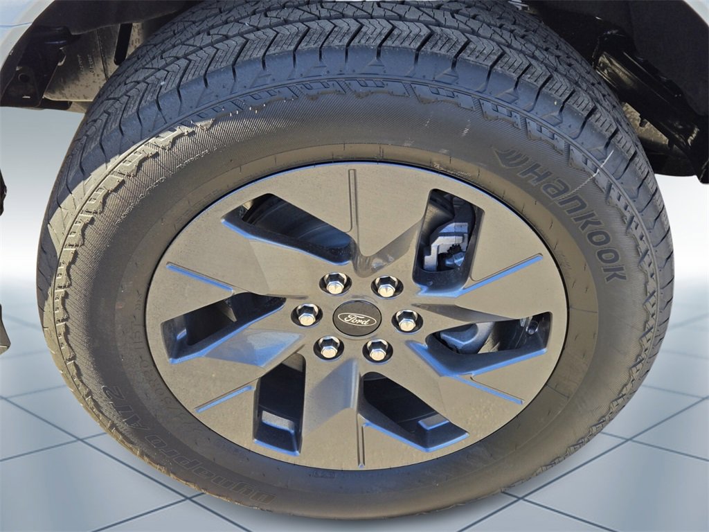 New 2025 Ford F150 Lightning Flash image 5