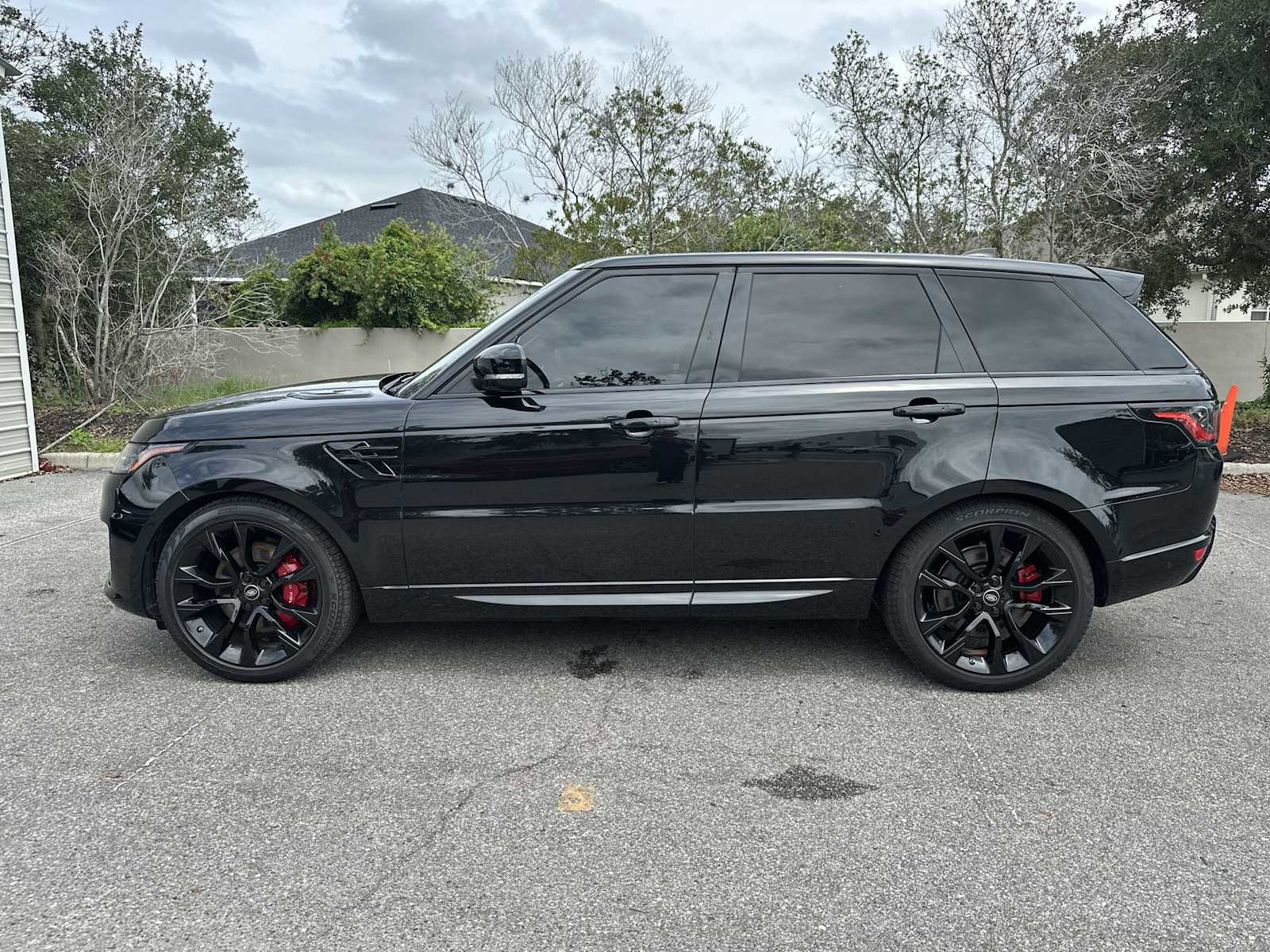 Used 2020 Land Rover Range Rover Sport HST AWD/4WD image 11