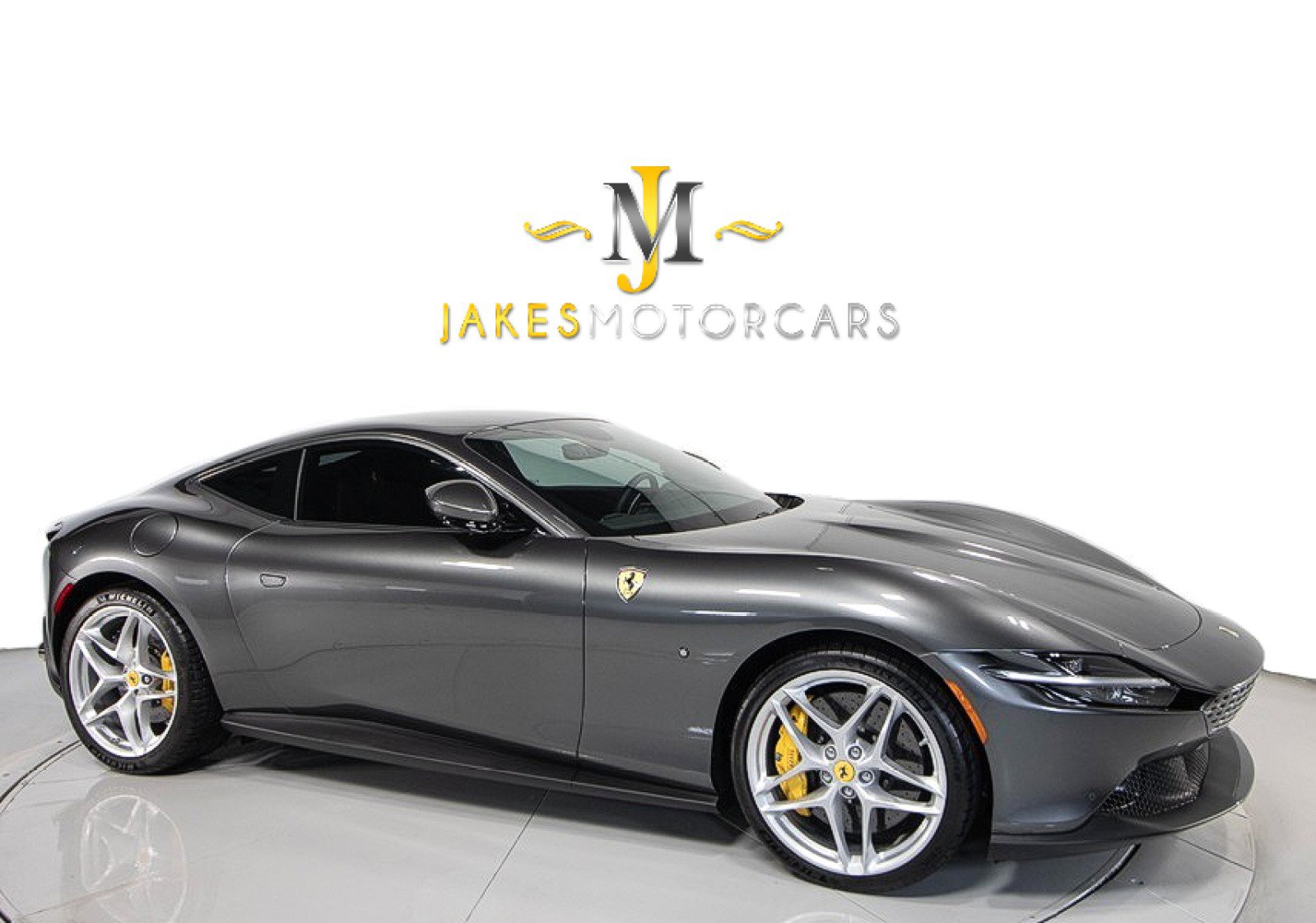 Used 2021 Ferrari Roma RWD image 14
