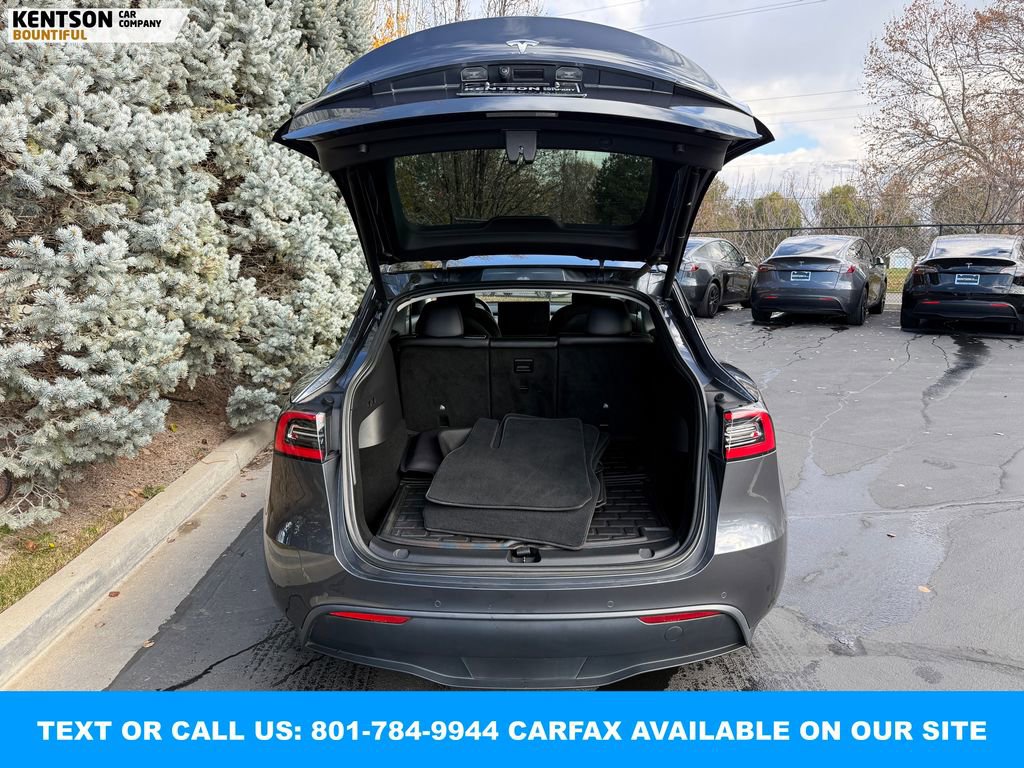 Used 2021 Tesla Model Y Long Range image 31