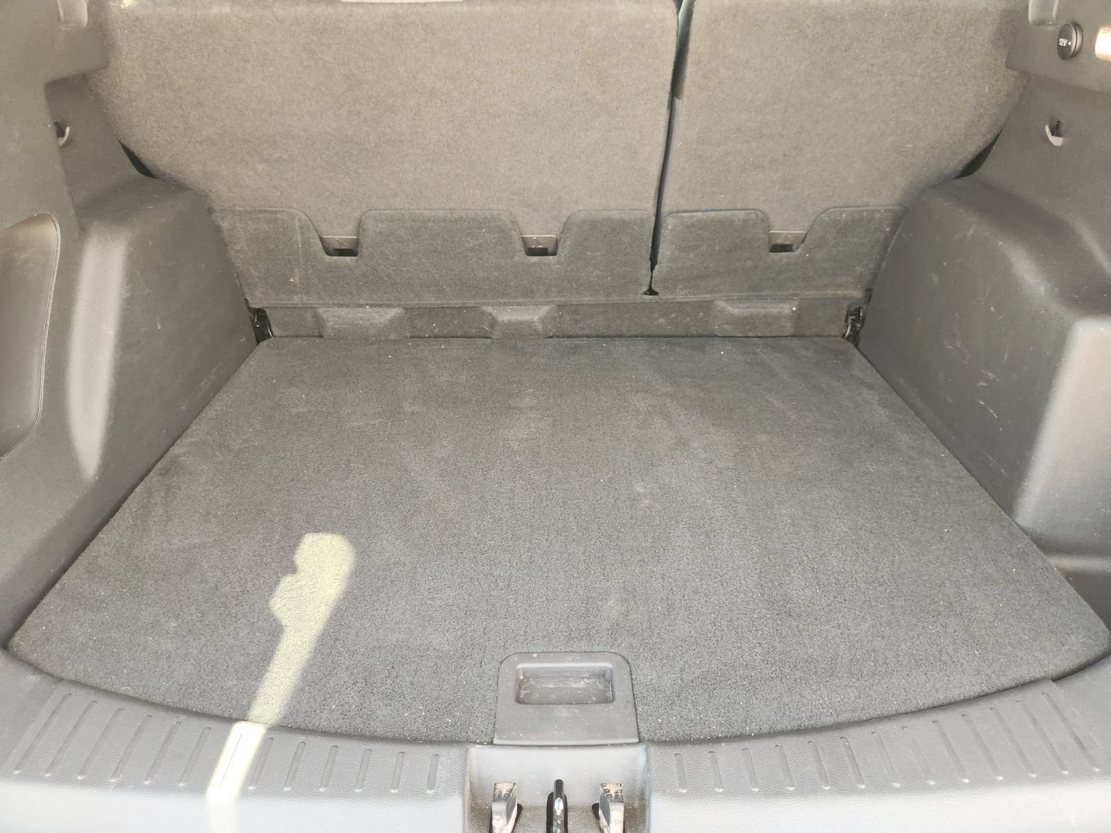 Used 2019 Ford Escape SE FWD image 34