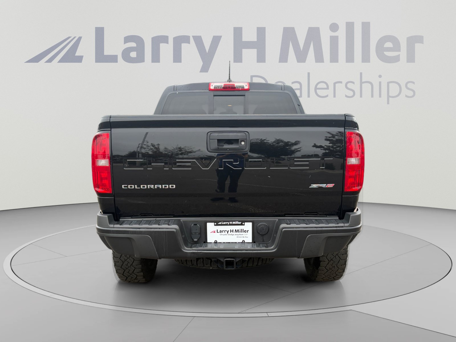 Used 2022 Chevrolet Colorado ZR2 AWD/4WD image 5