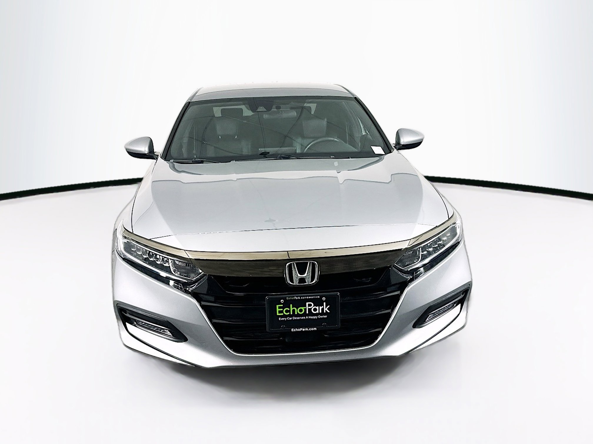 Used 2019 Honda Accord Sport image 2