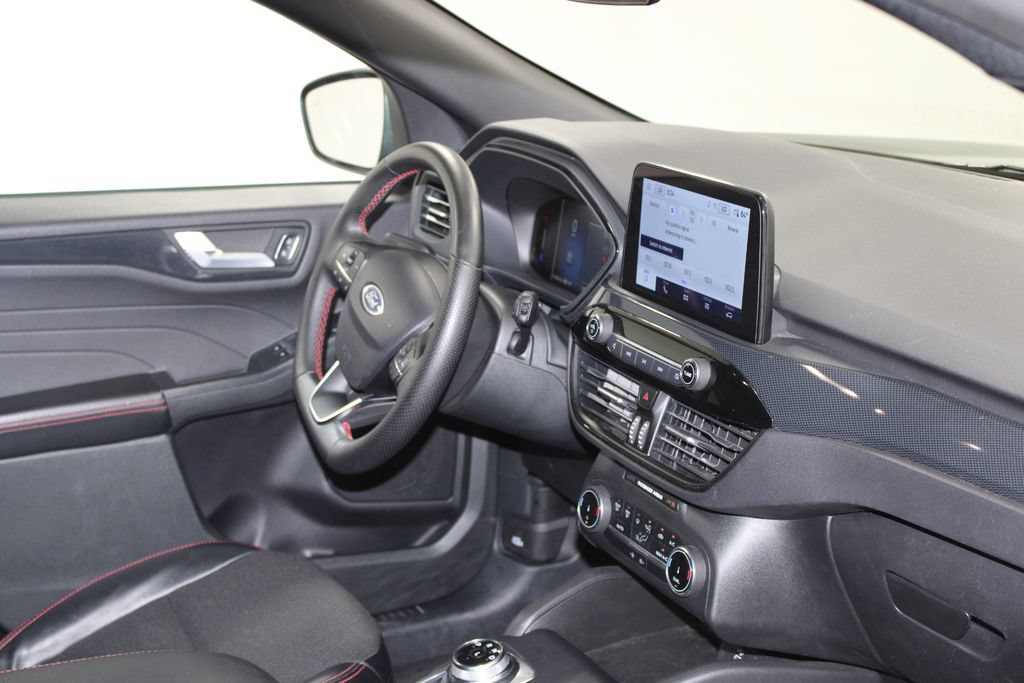 Used 2025 Ford Escape ST-Line AWD/4WD image 28