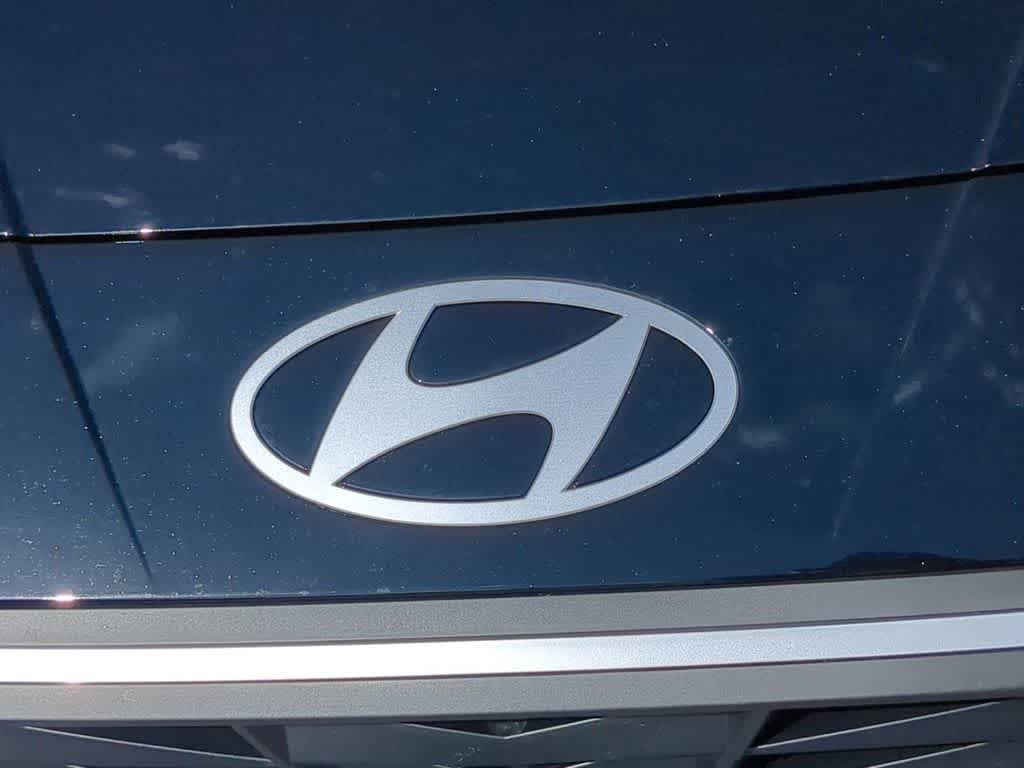 New 2026 Hyundai Elantra Sport FWD image 12