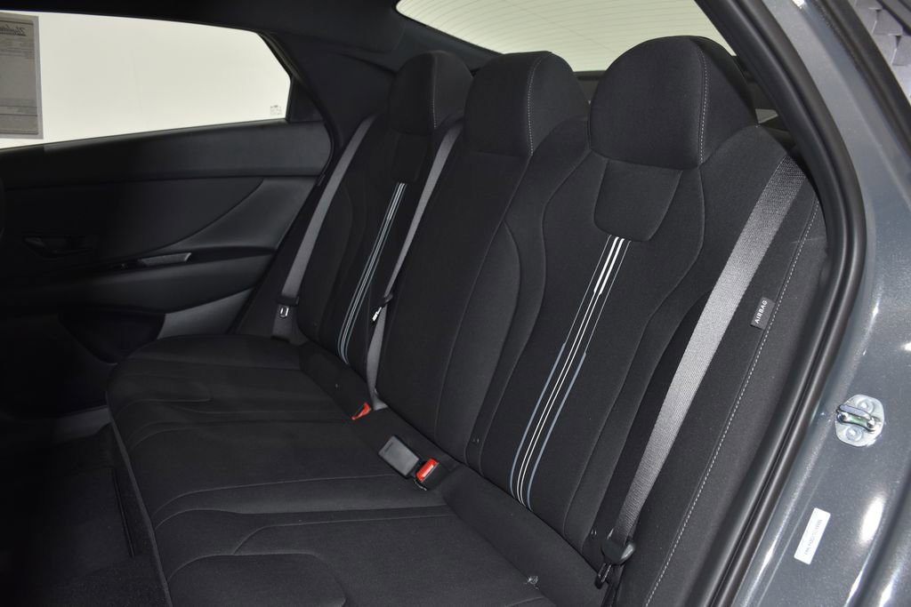 New 2026 Hyundai Elantra Sport image 28