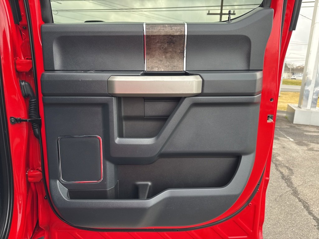 Used 2022 Ford F250 Lariat w/ Tremor Off-Road Package image 22