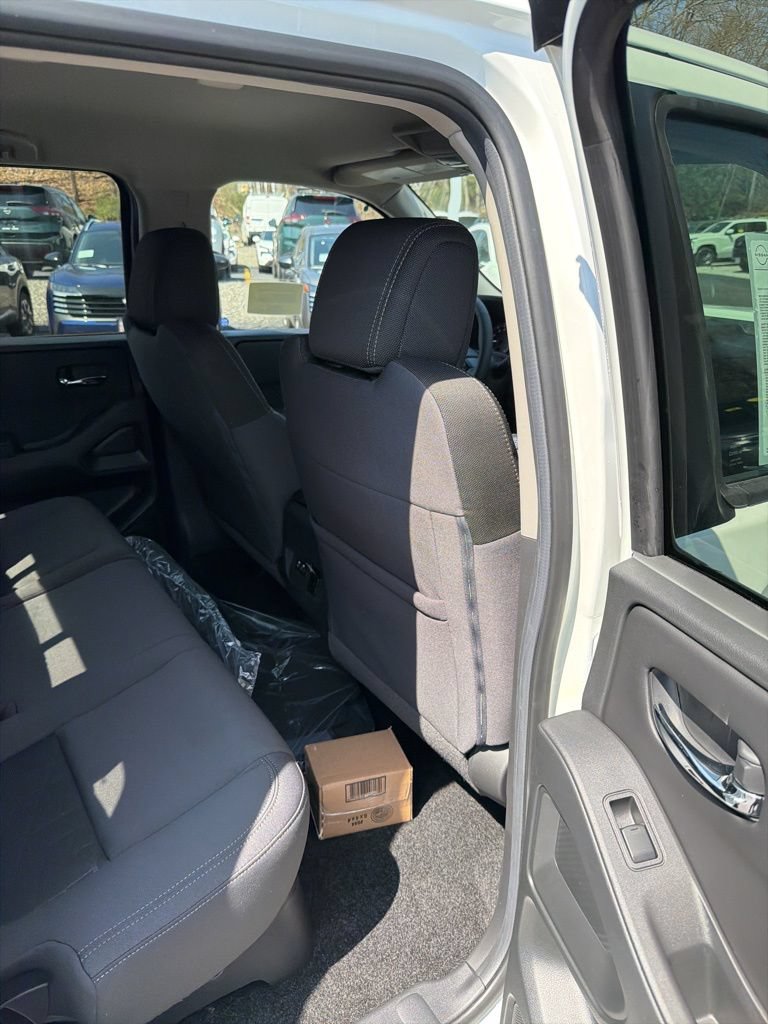 New 2026 Nissan Frontier SV w/ SV Convenience Package AWD/4WD image 23
