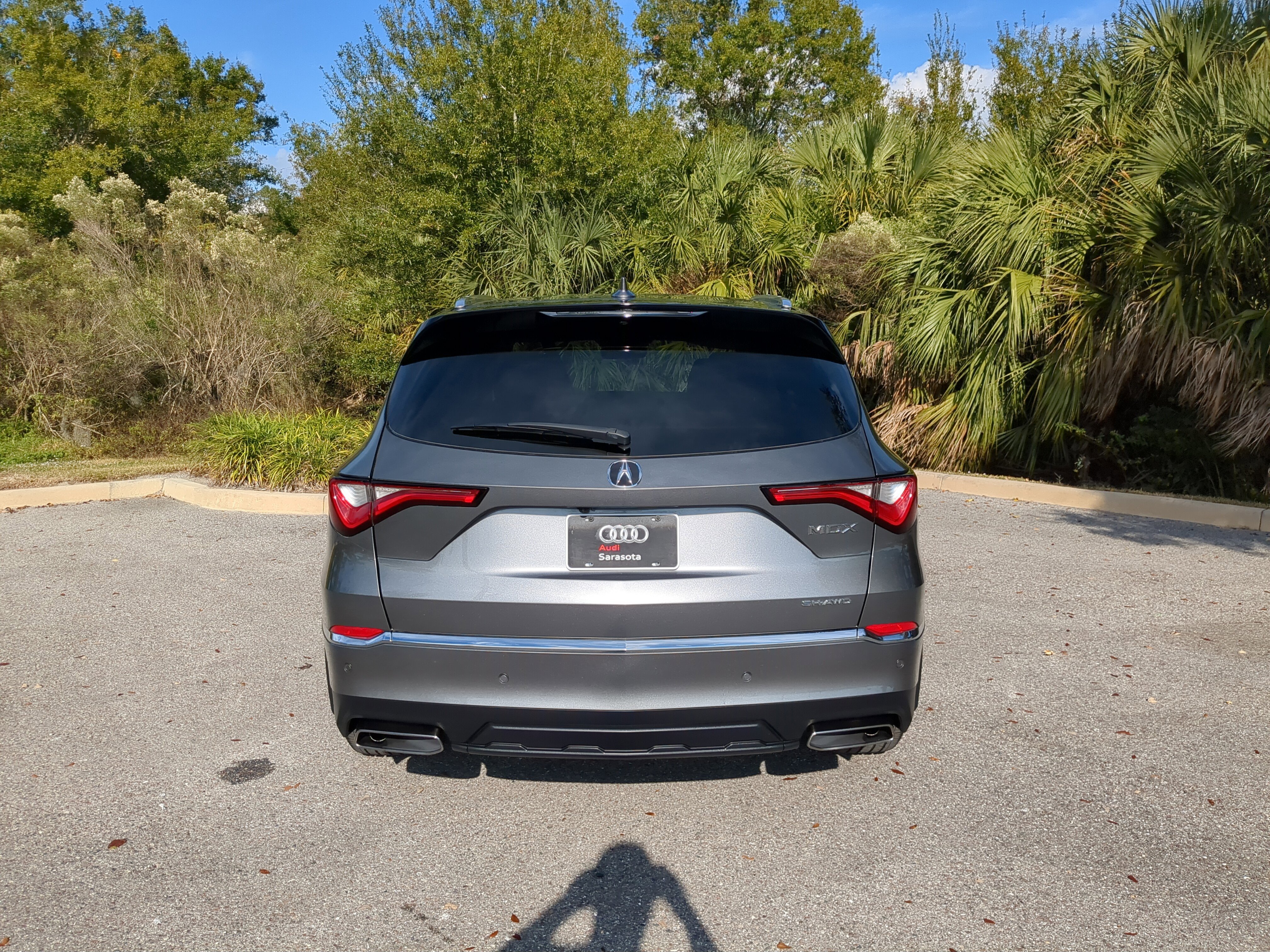 Used 2022 Acura MDX SH-AWD w/ Advance Package image 5