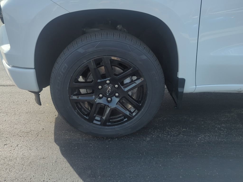 Certified 2024 Chevrolet Silverado 1500 RST w/ Convenience Package II image 15