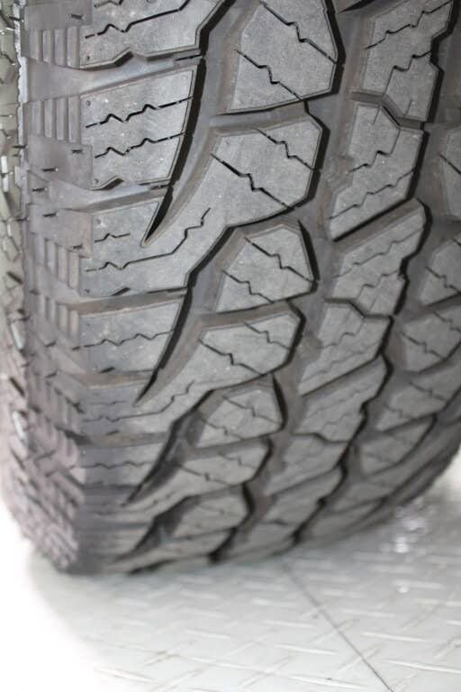 Used 2016 Nissan Frontier SV image 32