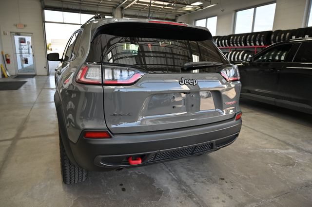 Used 2022 Jeep Cherokee Trailhawk AWD/4WD image 7