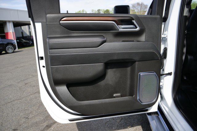 Used 2026 GMC Sierra 3500 Denali w/ Denali Reserve Package image 28