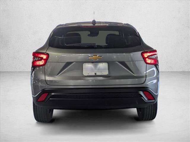 Used 2024 Chevrolet Trax LS image 6
