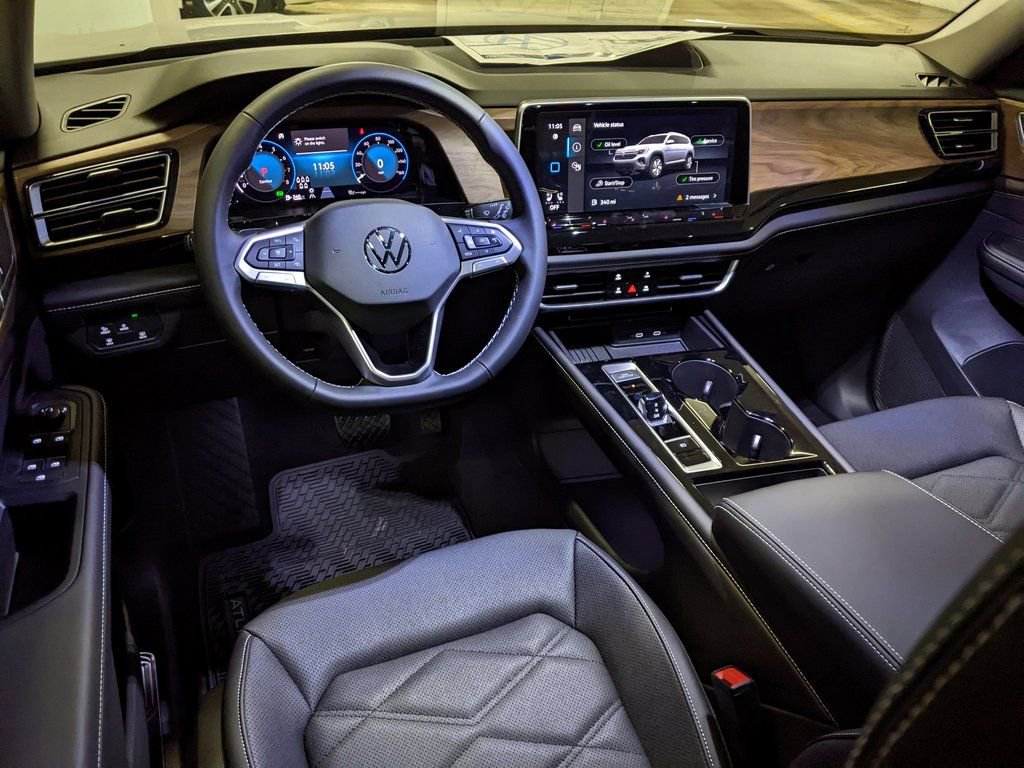 New 2026 Volkswagen Atlas SE image 12
