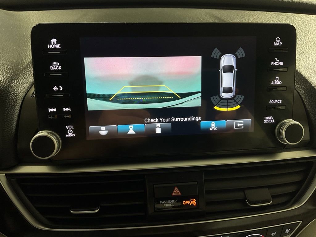 Used 2020 Honda Accord Touring image 7