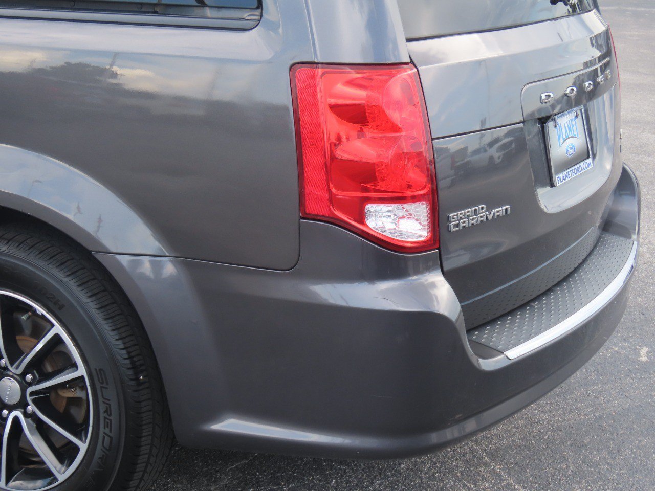 Used 2019 Dodge Grand Caravan GT FWD image 14