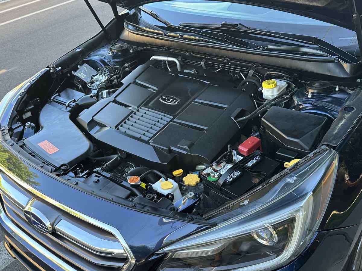 Used 2018 Subaru Outback 3.6R Touring AWD/4WD image 64