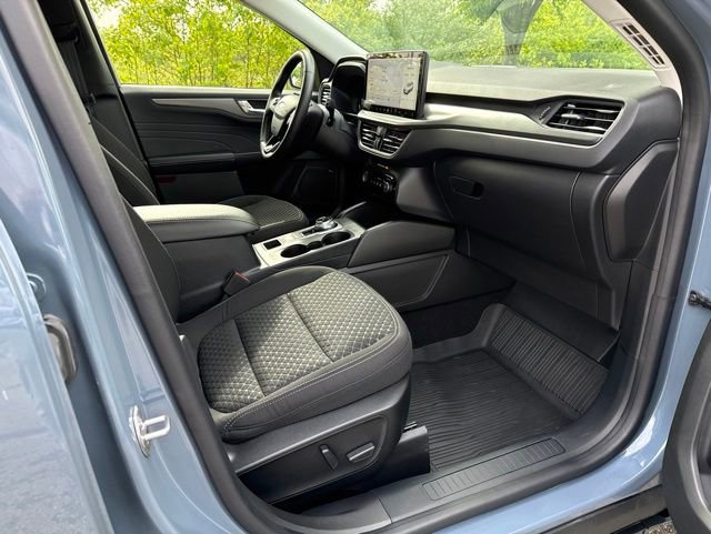 Used 2023 Ford Escape Active w/ Tech Pack #2 AWD/4WD image 31