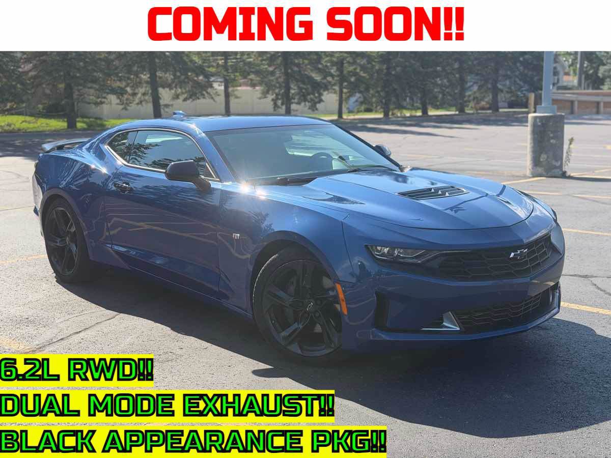Used 2021 Chevrolet Camaro SS RWD image 1