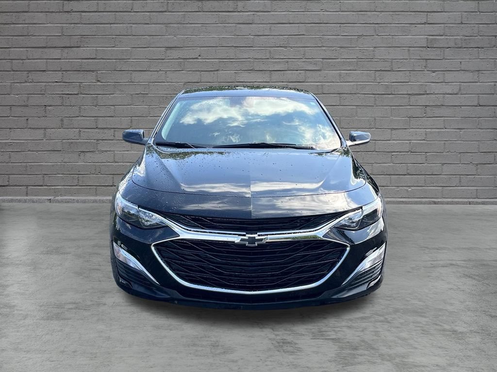 Certified 2025 Chevrolet Malibu RS w/ LPO, Floor Liner Package FWD image 9