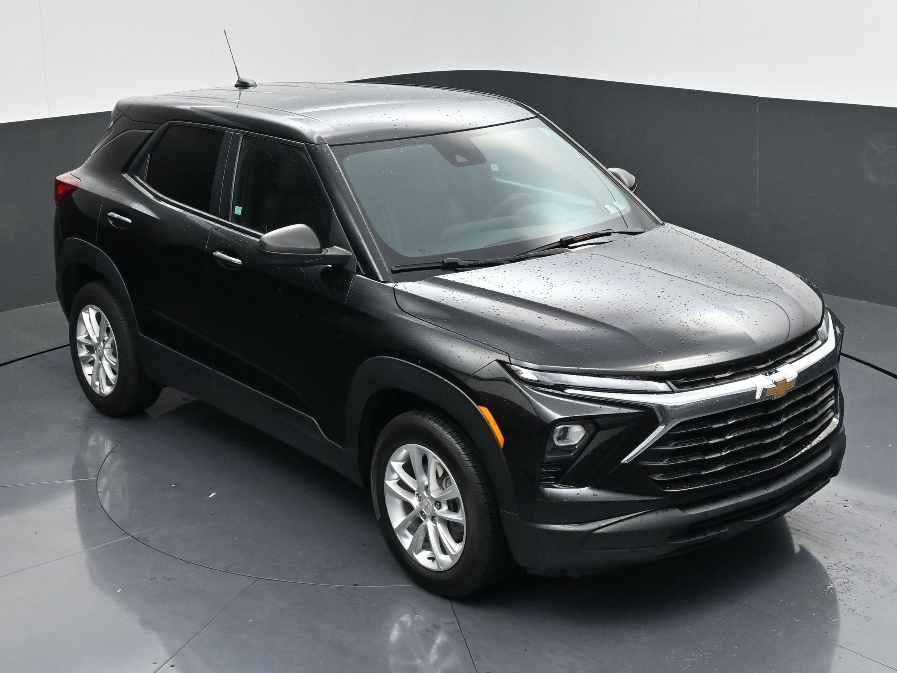Certified 2024 Chevrolet TrailBlazer LS w/ LS Convenience Package AWD/4WD image 46