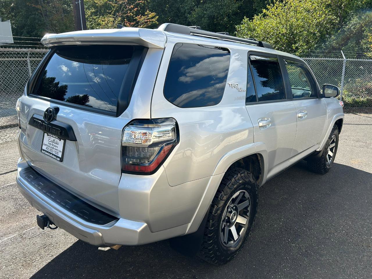 Used 2023 Toyota 4Runner TRD Off-Road image 5