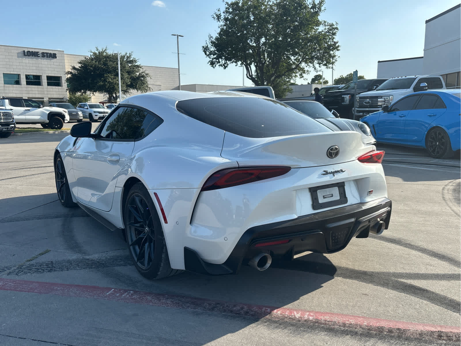 Used 2023 Toyota Supra RWD image 4