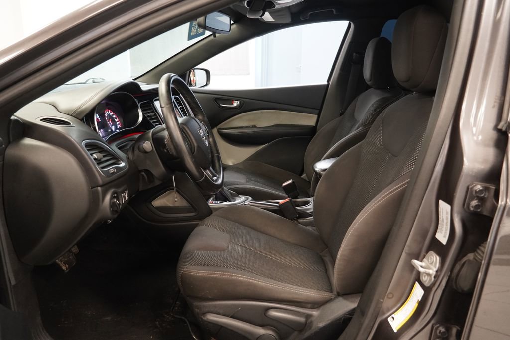 Used 2015 Dodge Dart SXT FWD image 5