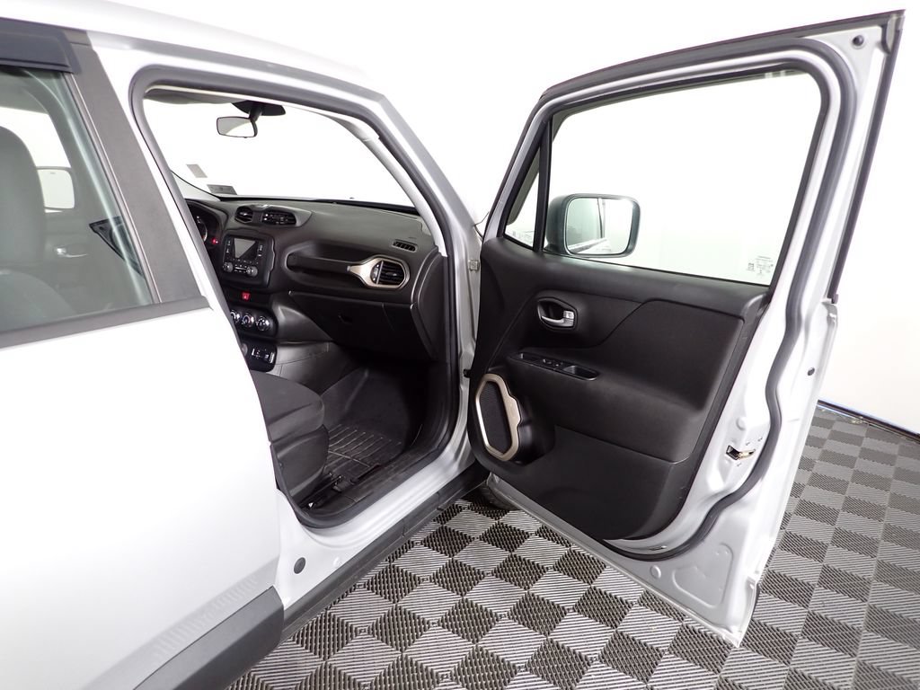 Used 2017 Jeep Renegade Sport w/ Power & Air Group AWD/4WD image 35