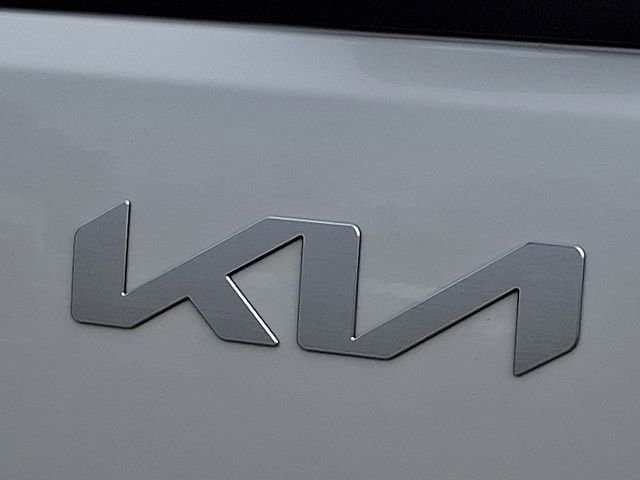 Used 2025 Kia Soul LX w/ LX Technology Package image 29