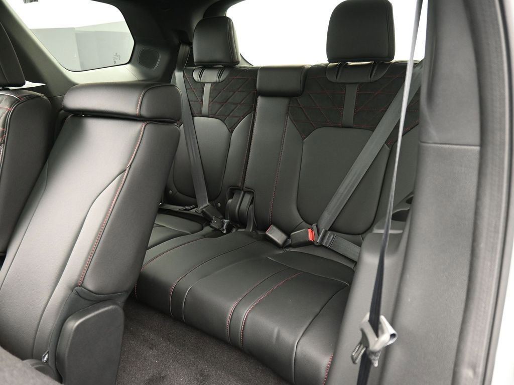 New 2026 Honda Pilot Black Edition image 38