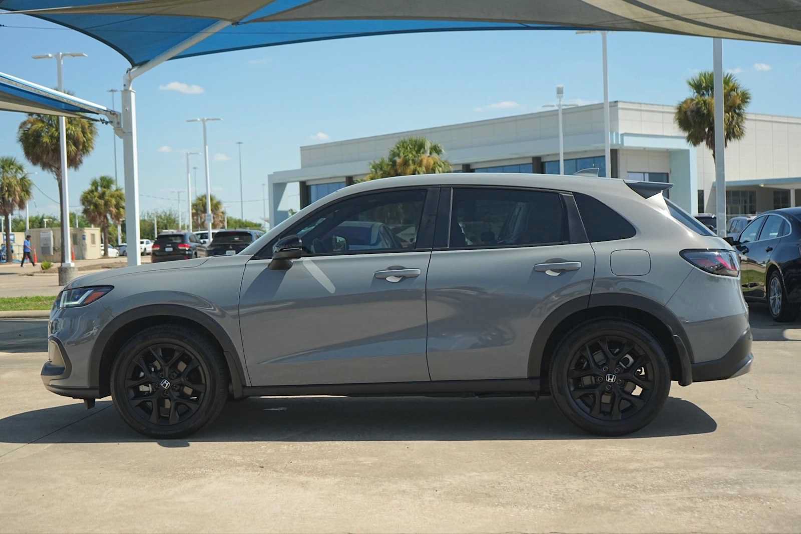 Certified 2025 Honda HR-V Sport image 3