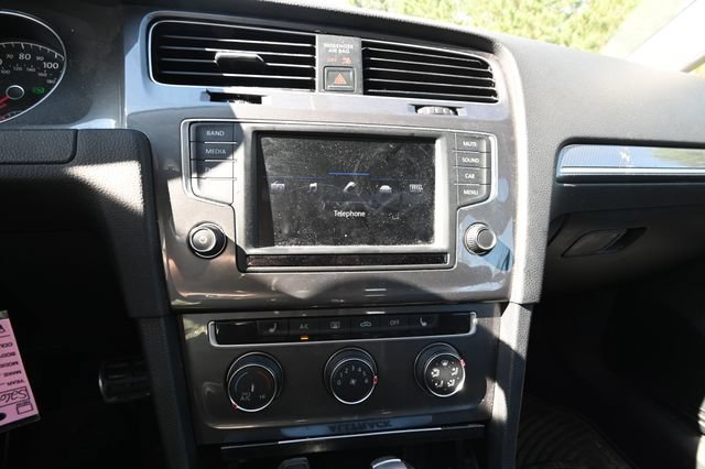 Used 2017 Volkswagen Golf Alltrack S AWD/4WD image 11
