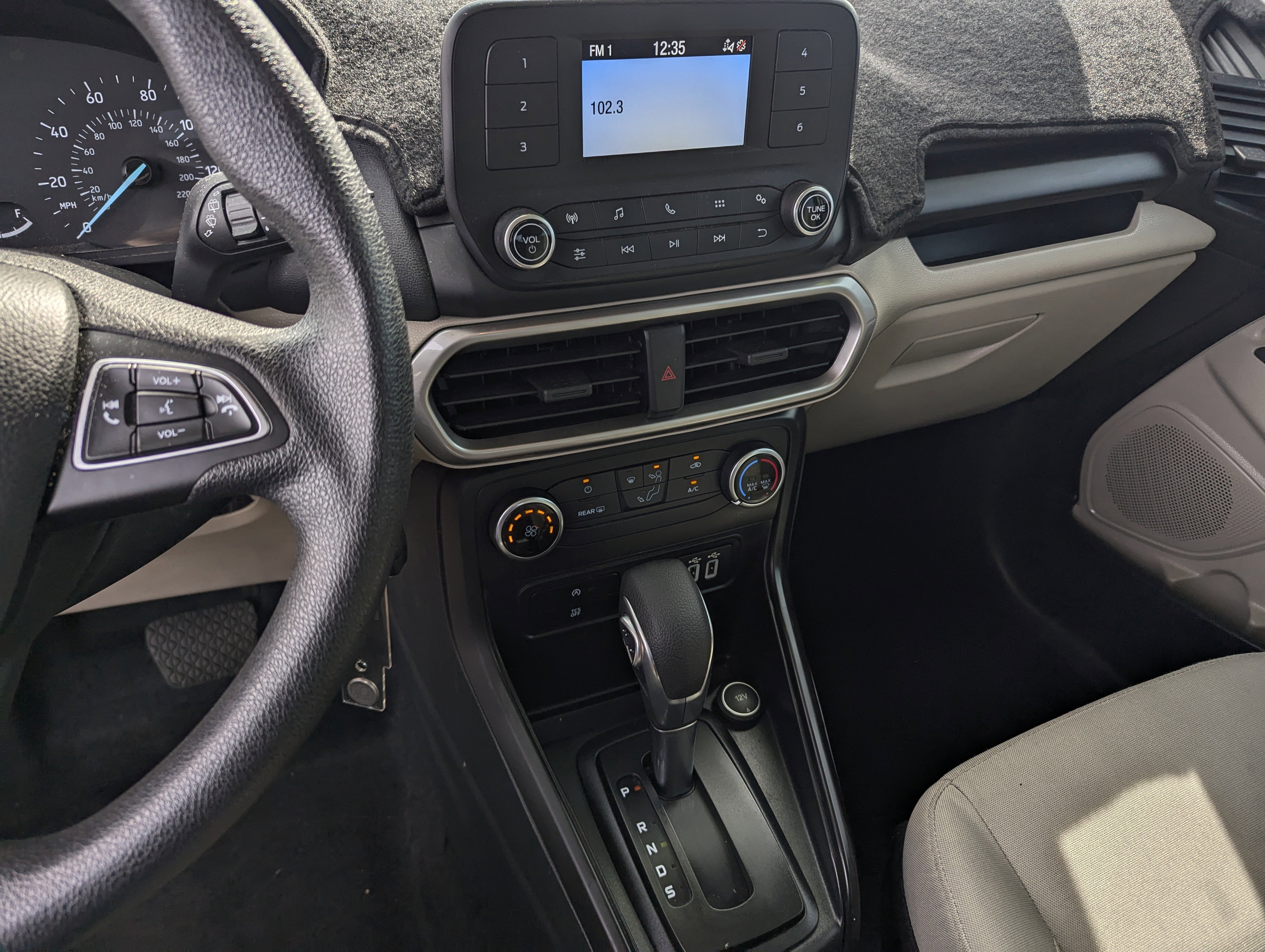 Used 2021 Ford EcoSport S image 10