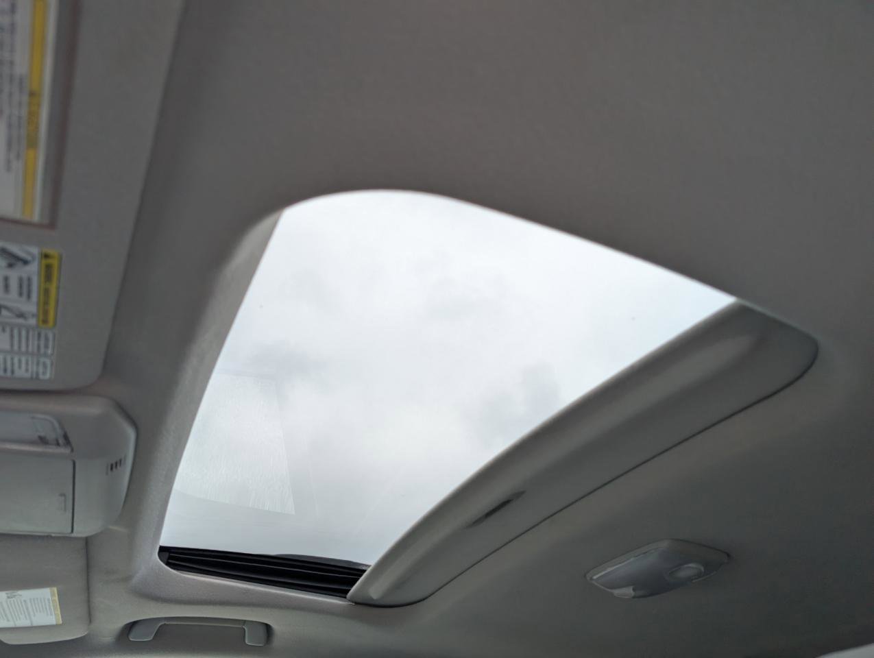 Used 2015 Toyota Sequoia SR5 AWD/4WD image 20