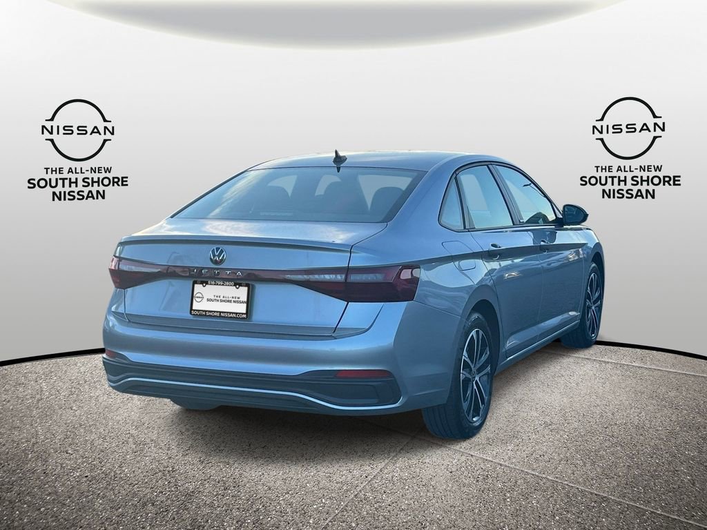 Used 2025 Volkswagen Jetta Sport image 8