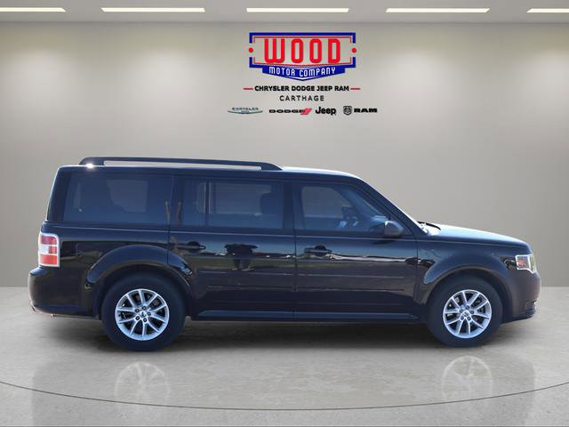 Used 2018 Ford Flex SE image 2