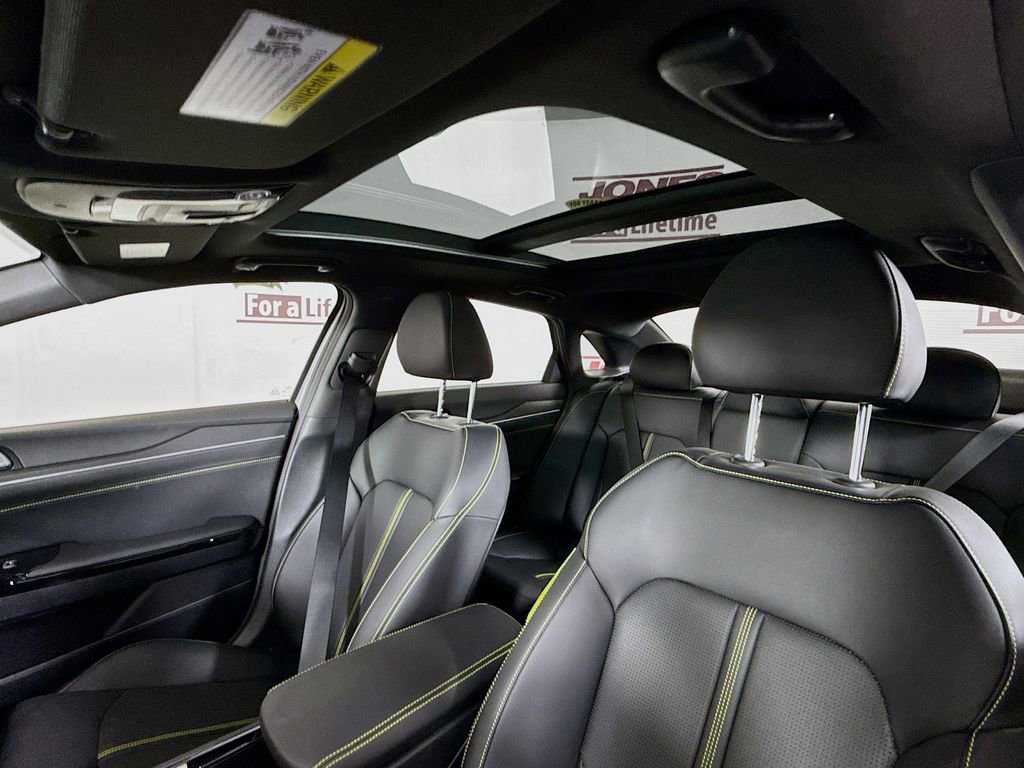 Used 2026 Kia K5 GT image 12