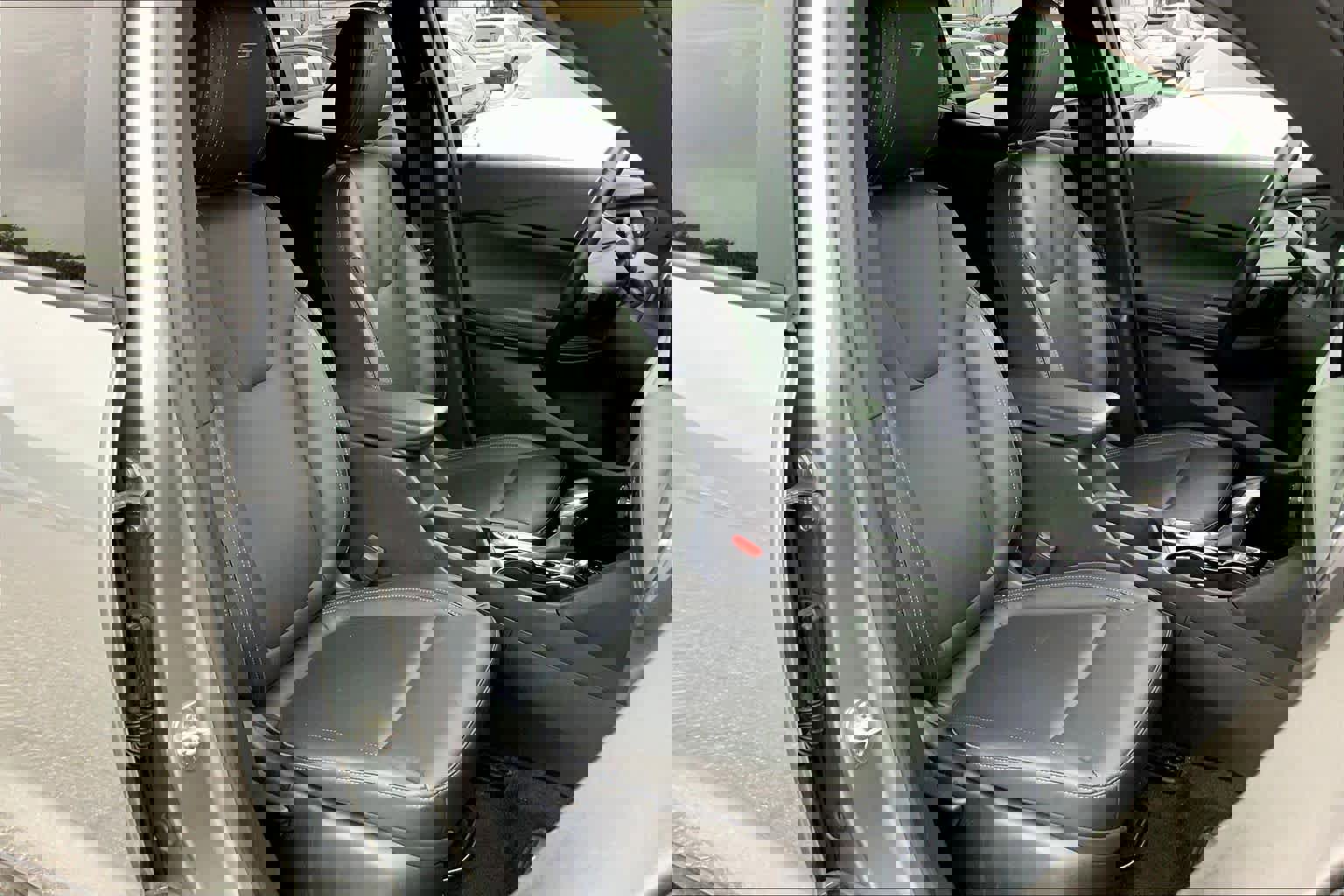 Used 2024 Buick Encore GX Sport Touring image 8