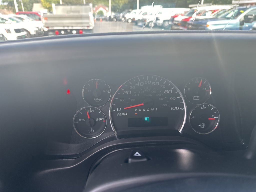 New 2025 Chevrolet Express 2500 Work Van w/ Driver Convenience Package image 7