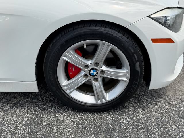 Used 2015 BMW 320i Sedan RWD image 20