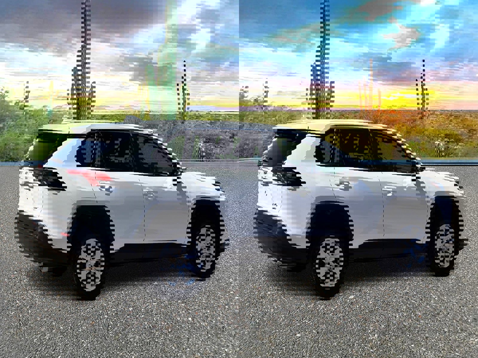 Used 2025 Toyota RAV4 LE image 5