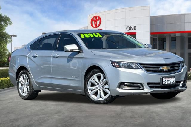 Used 2018 Chevrolet Impala LT FWD image 2