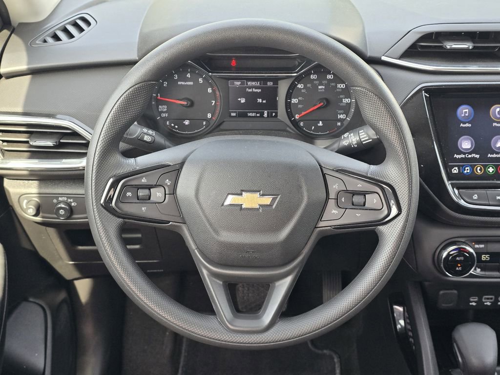 Used 2022 Chevrolet TrailBlazer LT w/ Convenience Package image 14