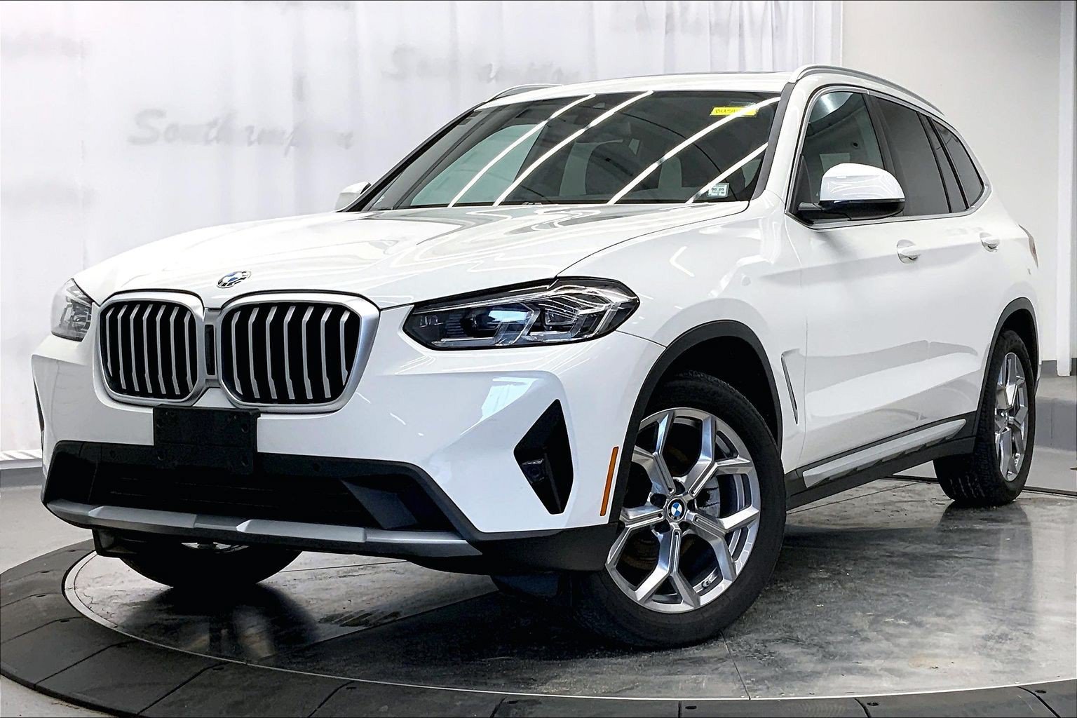 Certified 2023 BMW X3 xDrive30i w/ Premium Package AWD/4WD image 1