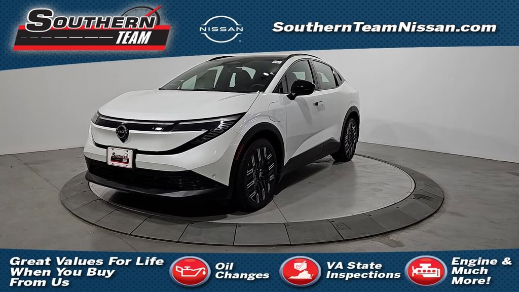 New 2026 Nissan Leaf Platinum+ image 1