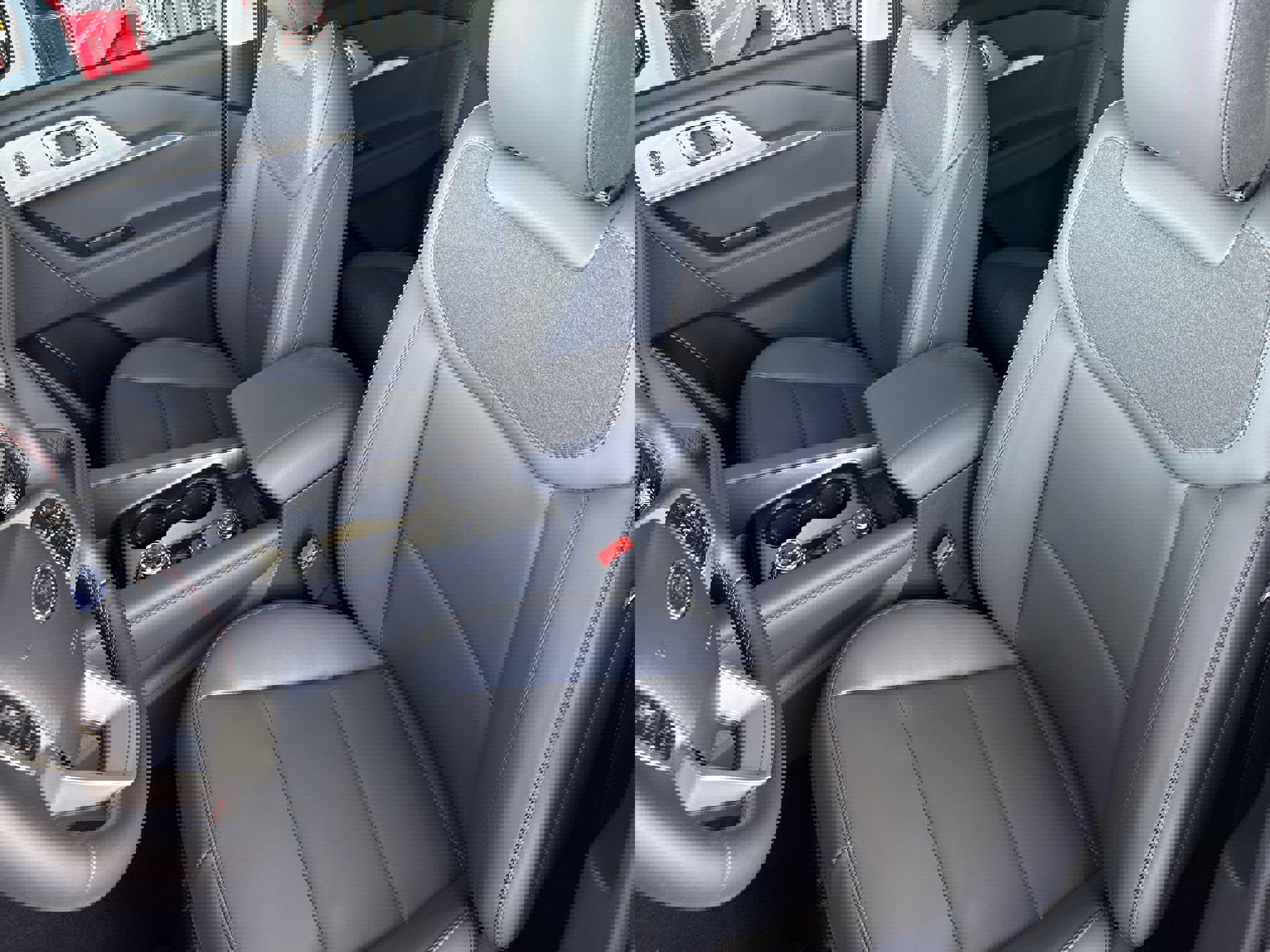 New 2026 Ford Explorer Active w/ Active Comfort Package image 22